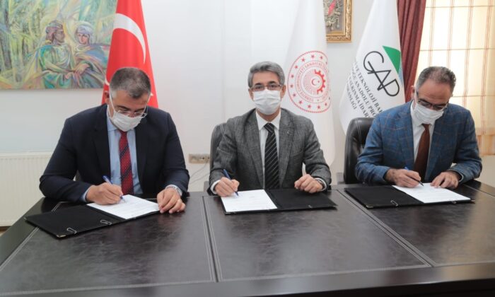 Eyyübiye’de dev sera tesisi kuruluyor