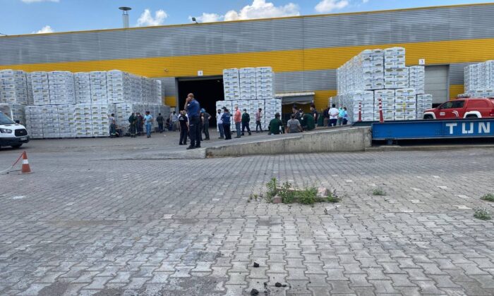 Fabrikada çıkan gazdan çok sayıda işçi zehirlendi