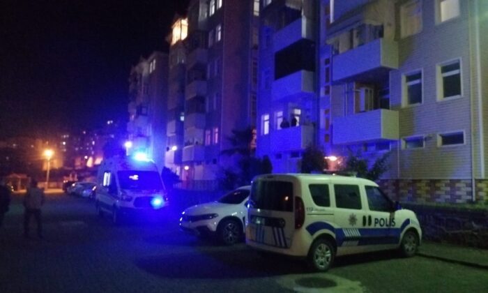 Fazla ilaç alan hamile kadın hastaneye kaldırıldı