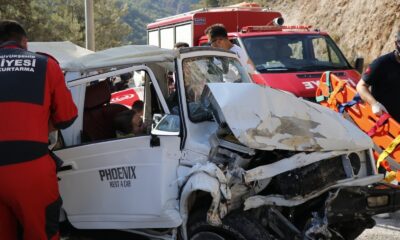 Fethiye’de otomobil ile cip çarpıştı: 8 yaralı