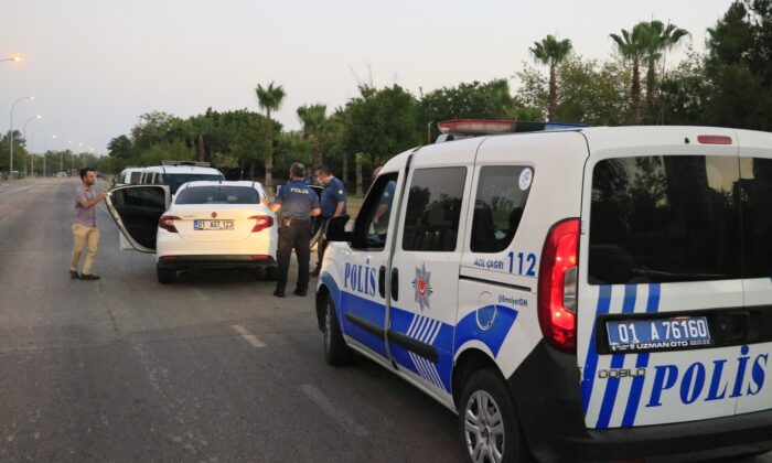 Film sahnelerini aratmayan kovalamaca: 25 kilometre sonunda kapandan geçip yakalandılar