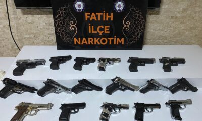 Gana’ya silah sevkiyatı polise takıldı