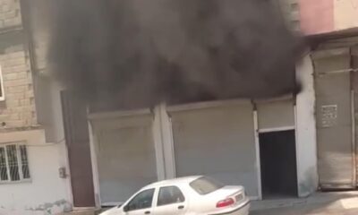 Garajda çıkan yangın iki aracı kül etti