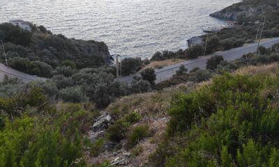 Gaz ile fren pedalını karıştırdı, şarampole yuvarlandı