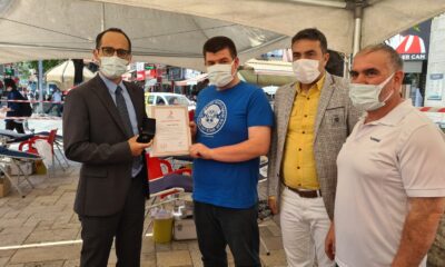 Gazeteciler ve Kent Konseyi’nden anlamlı bağış