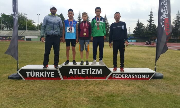 Gedizli atlet Ankara’dan gümüş madalya ile döndü