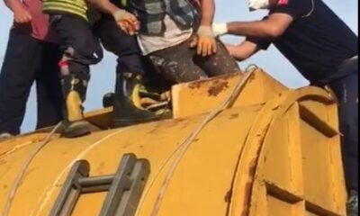 Girdikleri kazan içerisinde baygınlık geçiren 2 işçiyi itfaiye kurtardı