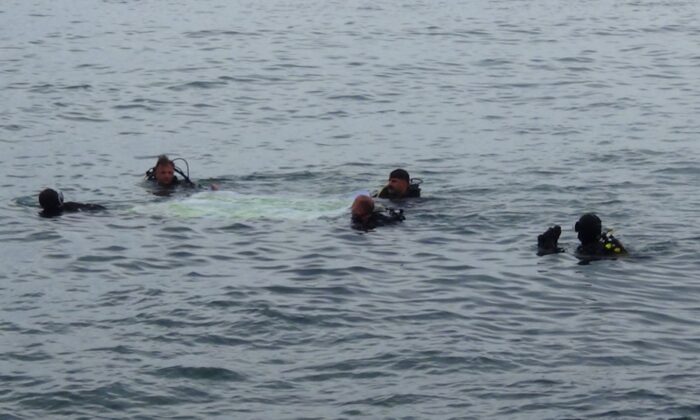 Giresun’da Dünya Çevre Günü’nde denizde çöp topladılar