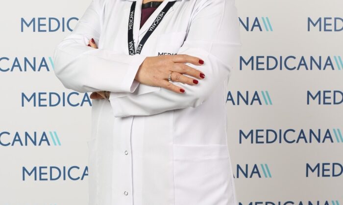 Güneşle gelen cilt lekelerine dikkat