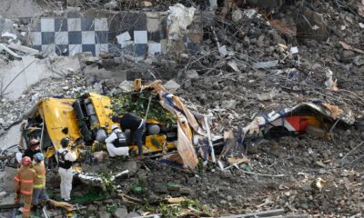 Güney Kore’de 5 katlı bina devrildi: 9 ölü, 8 yaralı