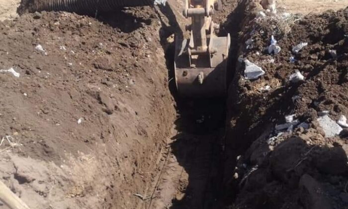 Güroymak’ta yol açma çalışması