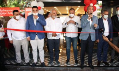 Hacıbaba Pastaneleri Beylikdüzü Şubesi görkemli katılımla açıldı