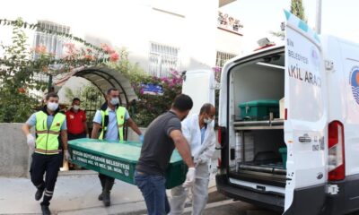 Halatla balkona inip, çocuklarının başına silah dayayarak kaçmaya çalışan kadını öldürmüşler