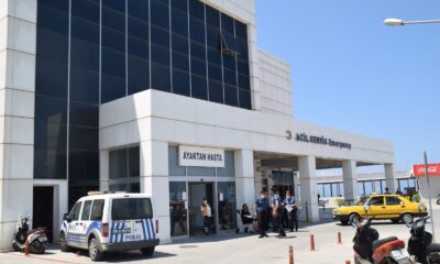 Hastanede doktorlarla ve polisle tartıştı