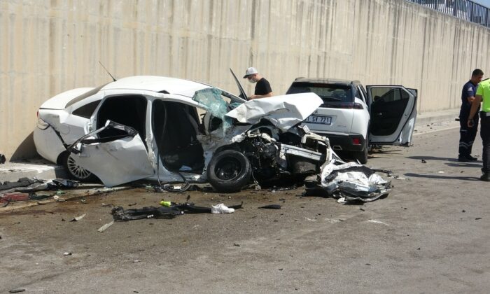 Hatayda feci kaza: 3 ölü, 4 yaralı