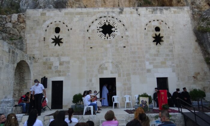 Hatay’da ’St. Pierre Aziz Petrus ve Pavlus Bayramı’ ayini