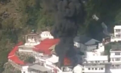 Hindistan’da tapınakta yangın