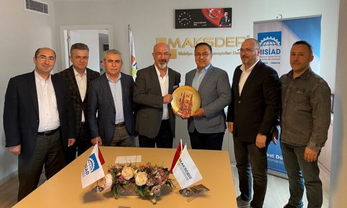 Hırdavatçılar ile mobilya aksesuarcıları güç birliğine gitti