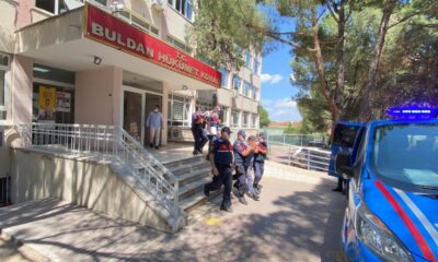 Hırsız ’pireler’ tutuklandı