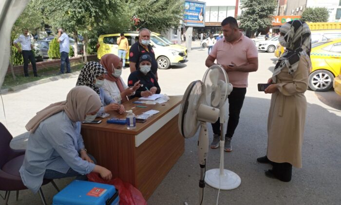 Iğdır’da mobil aşı merkezleri hizmet vermeye devam ediyor