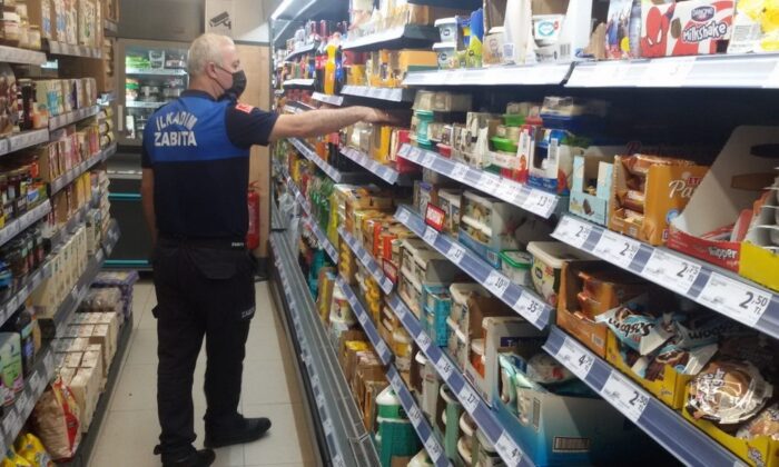 İlkadım Zabıtası halk sağlığı denetiminde