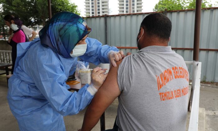 İlkadım’da temizlik işçilerinin aşılanmasına başlandı