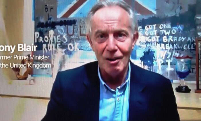 İngiltere eski Başbakanı Tony Blair, Türkiye’nin de yoğun bir şekilde yürüttüğü aşı seferberliğinin önemine değindi