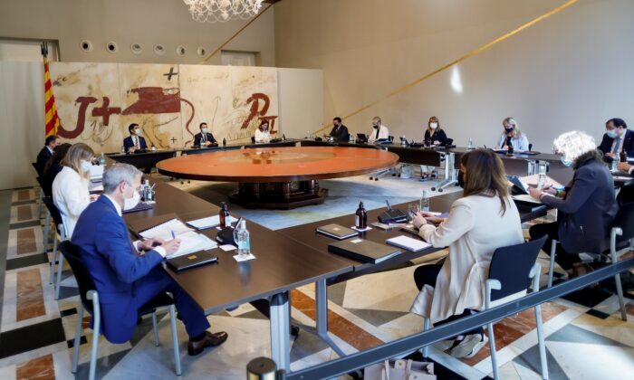 İspanya hükümeti, hapisteki 9 Katalan lider için af çıkardı