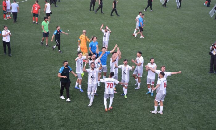 Isparta Emrespor grubunu lider tamamladı