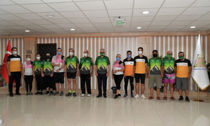 Isparta’da 7 ülke ve 57 şehirden 240 bisikletçi pedal çevirecek