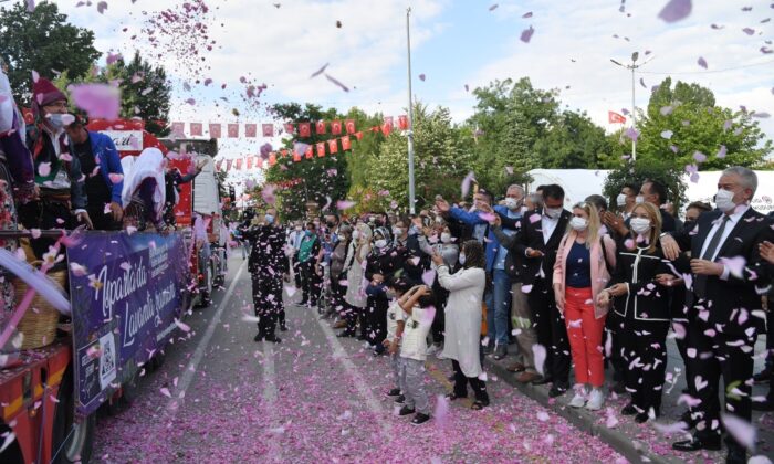 Isparta’da ‘gül’ zamanı