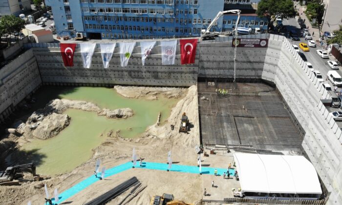 İstanbul Tıp Fakültesi Dahili Tıp Bilimleri Binası’nın temeli atıldı