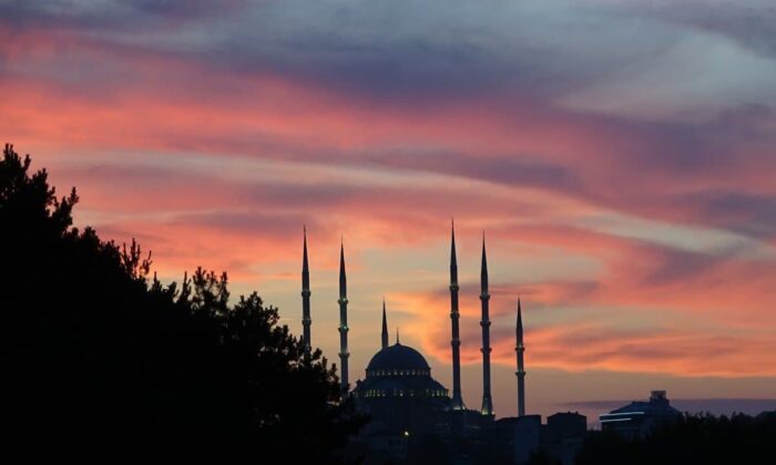 İstanbul’da kartpostallık günbatımı