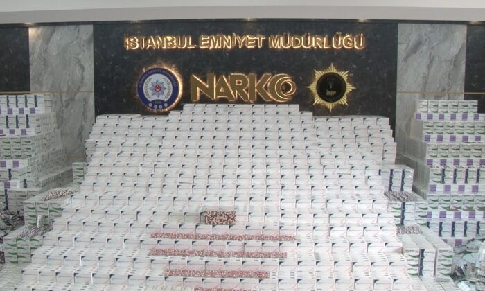 İstanbul’da rekor sayıda uyuşturucu özelliği bulunan ilaç yakalandı
