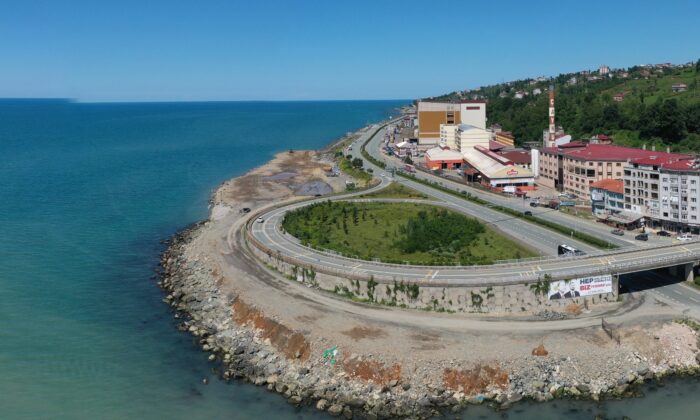 İyidere Lojistik Merkezi için deniz dolgusu başladı