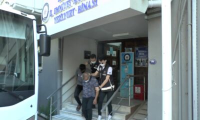 İzmir merkezli yasa dışı silah ticareti operasyonunda 11 tutuklama