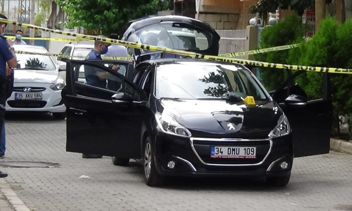 İzmir’de sır olay: 1’i kadın 2 yaralı