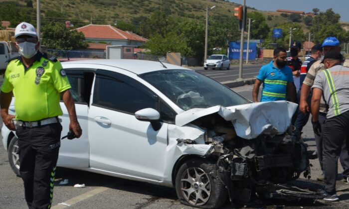 İzmir’de trafik kazası: 9 yaralı