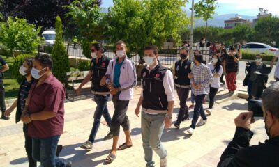 İzmir’de uyuşturucu satıcılarına operasyon: 9 tutuklama