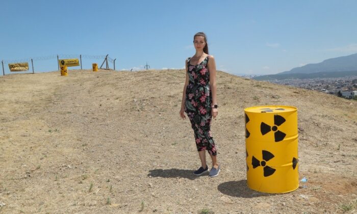 İzmir’deki nükleer atık eylemine Ukraynalı turistten destek