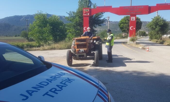 Jandarmadan 25 araç sürücüsüne 18 bin 400 TL ceza