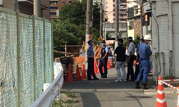 Japonya’da iki bina çöktü, facianın eşiğinden dönüldü