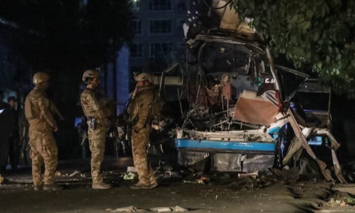 Kabil’de çifte saldırı: 10 ölü, 12 yaralı