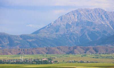 Kahramanmaraş’ta dağ, ova ve çiçeklerin renk cümbüşü