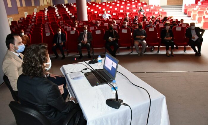 Karabük’te ‘Çevre Bilinci ve Atık Yönetim’ paneli düzenlendi