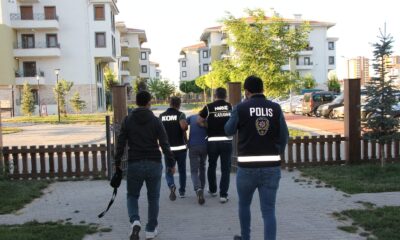 Karaman’da uyuşturucu operasyonu: 20 gözaltı