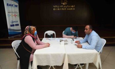 Kariyer Merkezi ile 20 istihdam daha