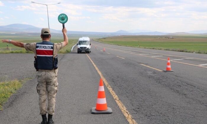 Kars’ta jandarmadan huzur uygulaması