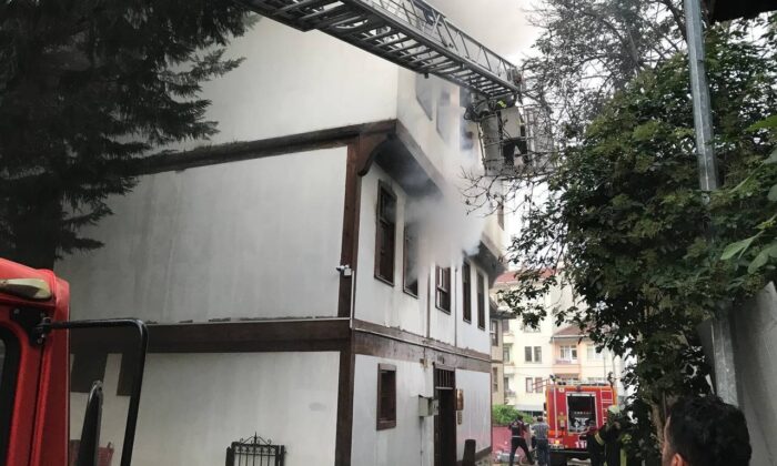 Kastamonu’da tarihi konakta yangın çıktı