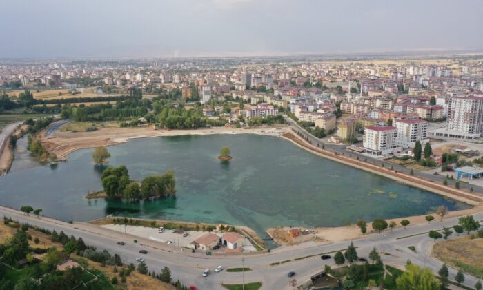 “Kaynarca” ’dünyanın en büyük biyolojik göleti’ için Guinness’a aday